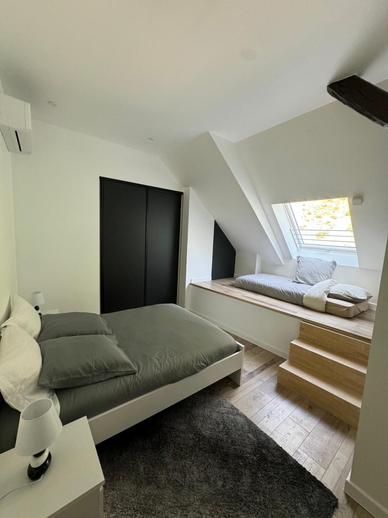 Magnifique Appartement Vue Lac - 5 Personnes Voglans Zewnętrze zdjęcie